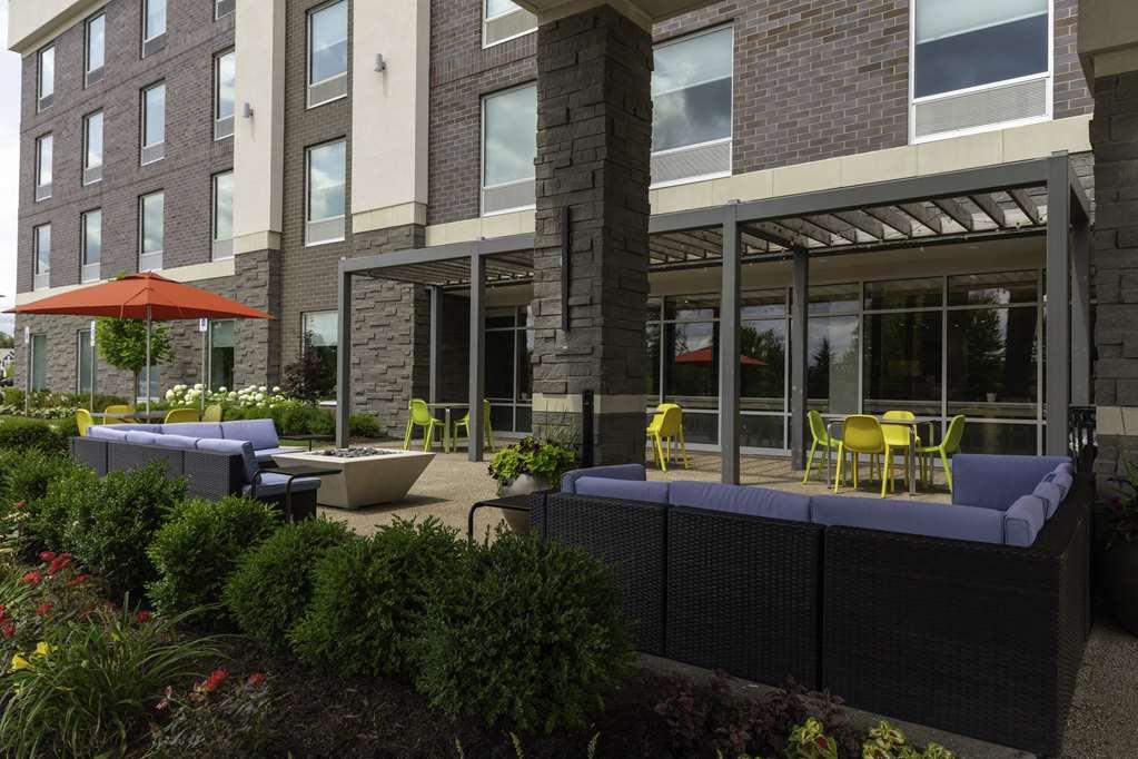 Home2 Suites By Hilton Northville Detroit Exterior photo
