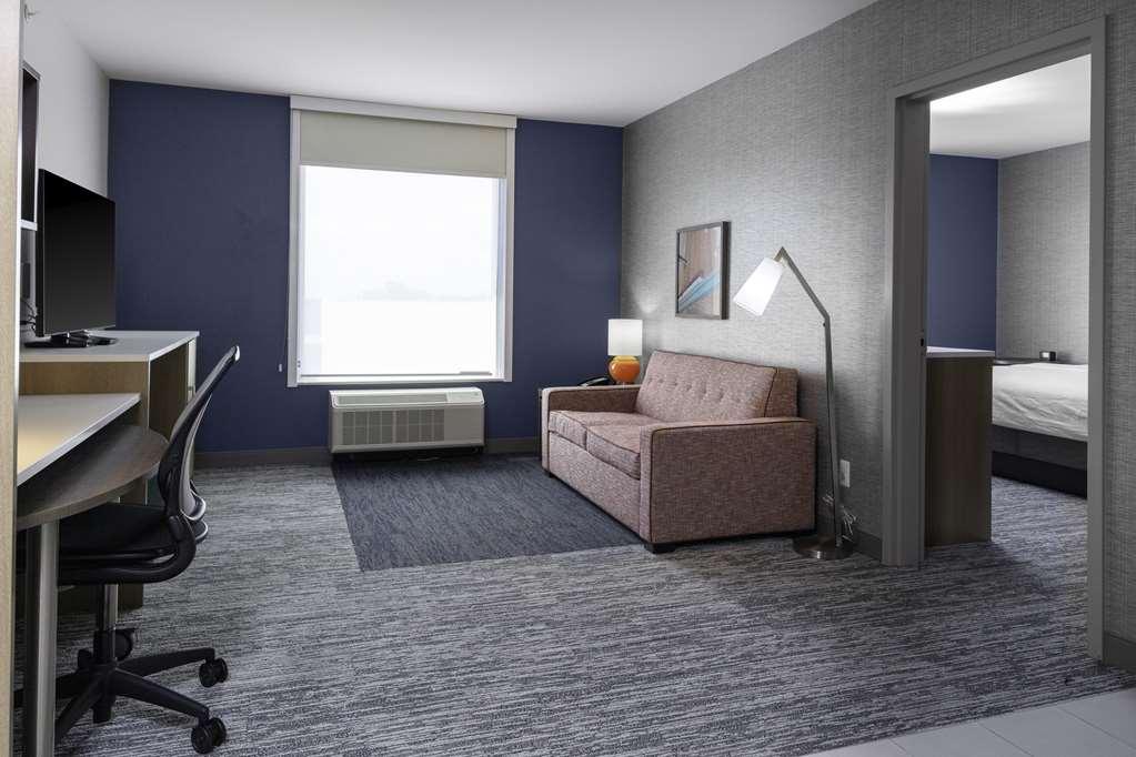 Home2 Suites By Hilton Northville Detroit Room photo